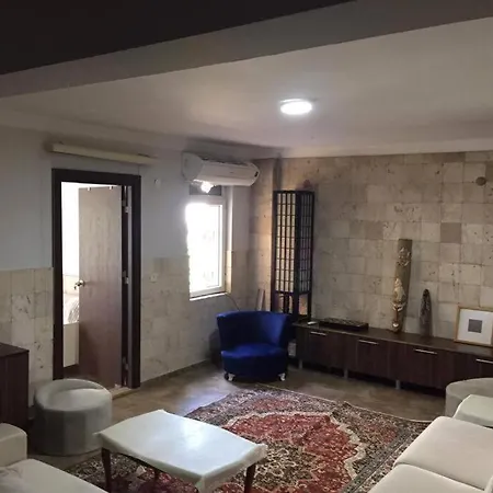 Safari N-17 Big מלון דירות 3*