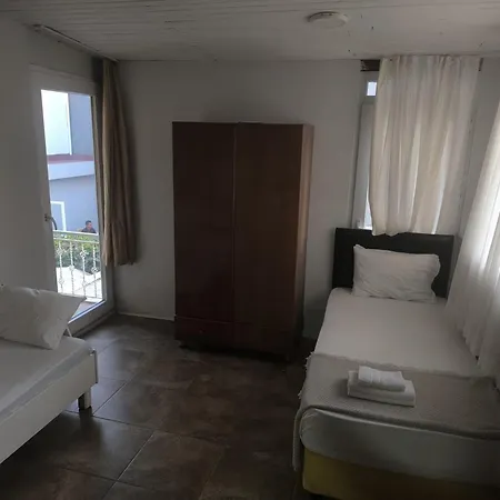 Apart Otel Safari , 3*
