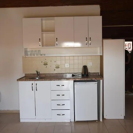 Apart Otel Safari , 3*