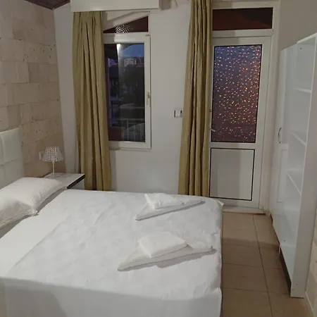 Safari , Apart Otel