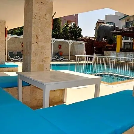 Safari , Aparthotel Side